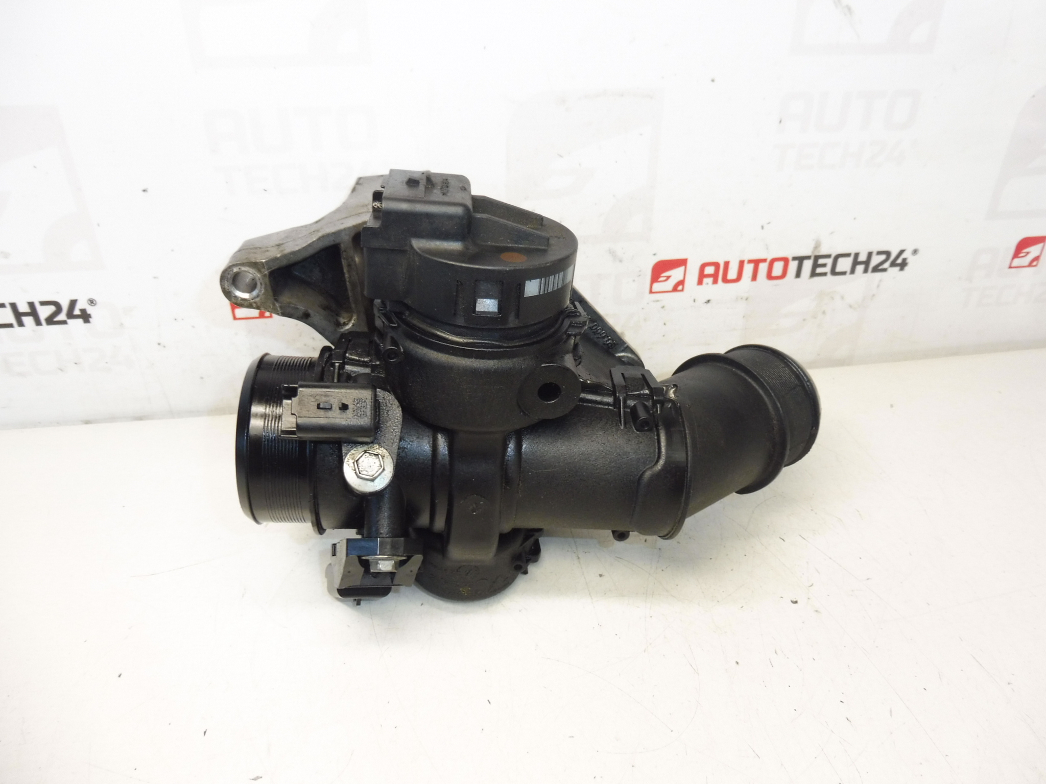 Klapka 1.6HDI Citroën Peugeot 9660030580 0345E7