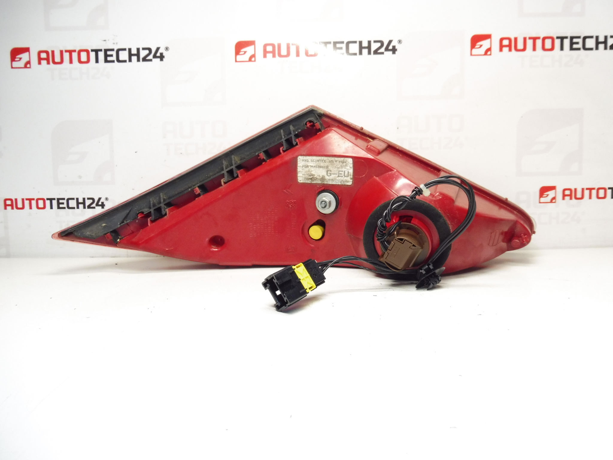 Levá zadní lampa vnitřní Peugeot 307 CC 96413007JE 714025600701 6350S4 - Obrázek 2