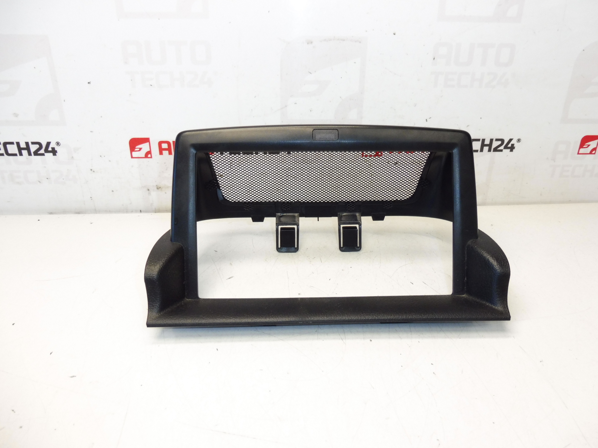 Kryt displaye NAVIGACE Peugeot 307 9634504877 8209G6