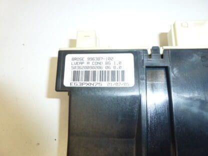 Motor levého předního stahování okna Peugeot 307 CC 9221CL - Image 3