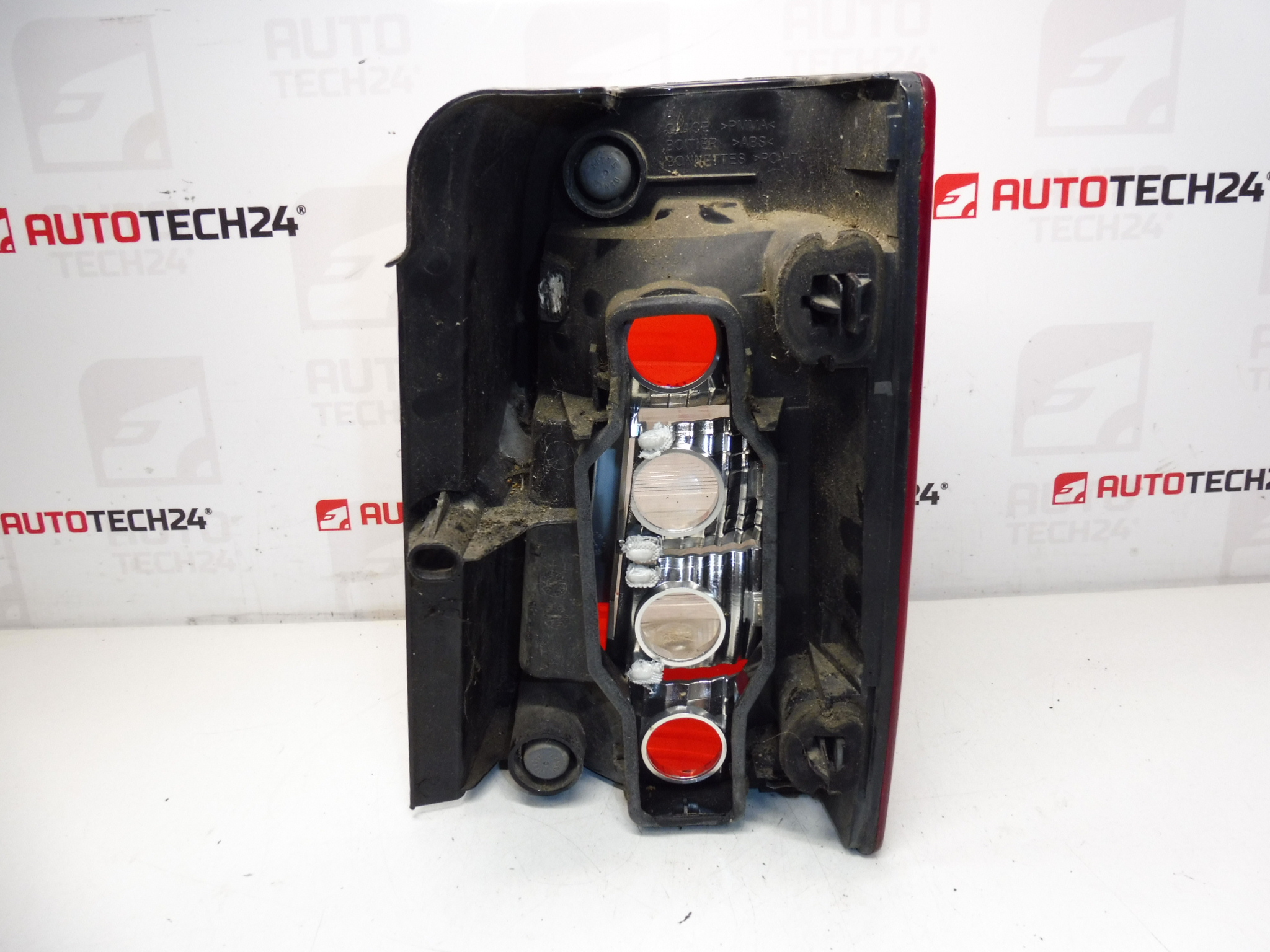 Levá zadní lampa Citroën Peugeot 6350Z0 6350CX - Obrázek 2