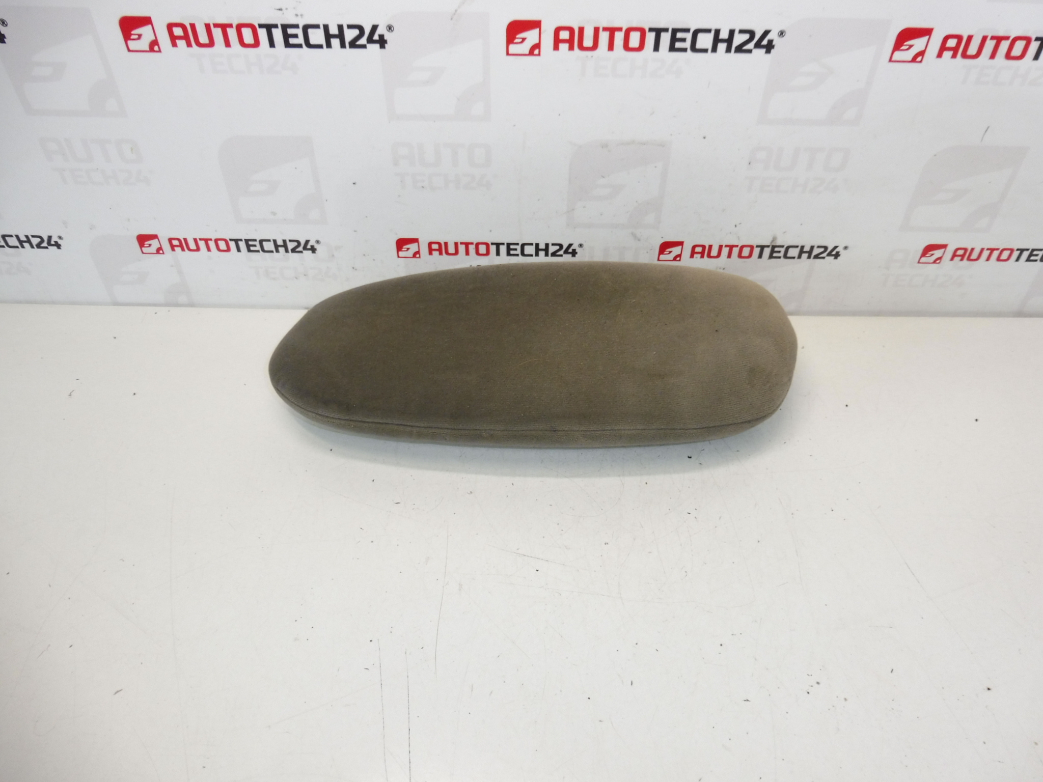 Loketní opěrka řidiče Citroën C5 8830E6