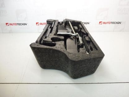 Nářadí, hever, klíč, tažné oko Citroën C4 PICASSO 6736A3 674418 672594 671809 671739 - Image 2