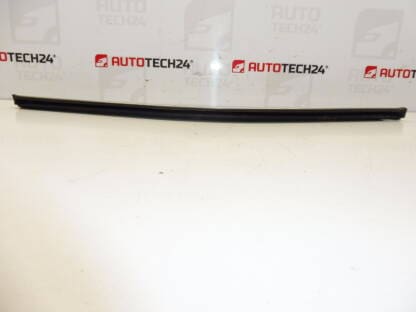Lišta CHROM pro pravý přední blatník Citroen C4 Picasso 7841W2 - Image 2
