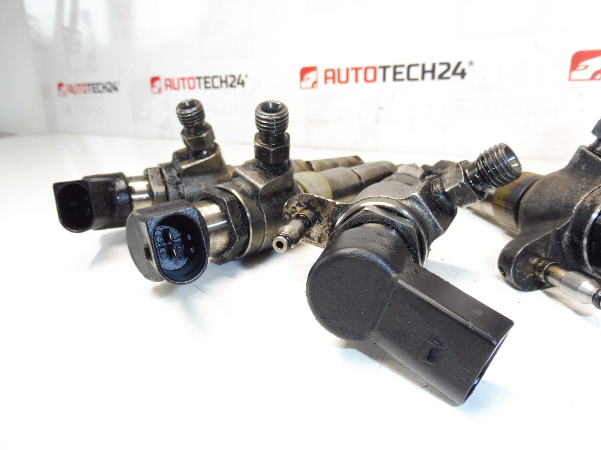 Sada vstřikovačů SIEMENS CONTINENTAL 1.6 e-HDI 9674973080 9802448680 1980ER - Obrázek 2