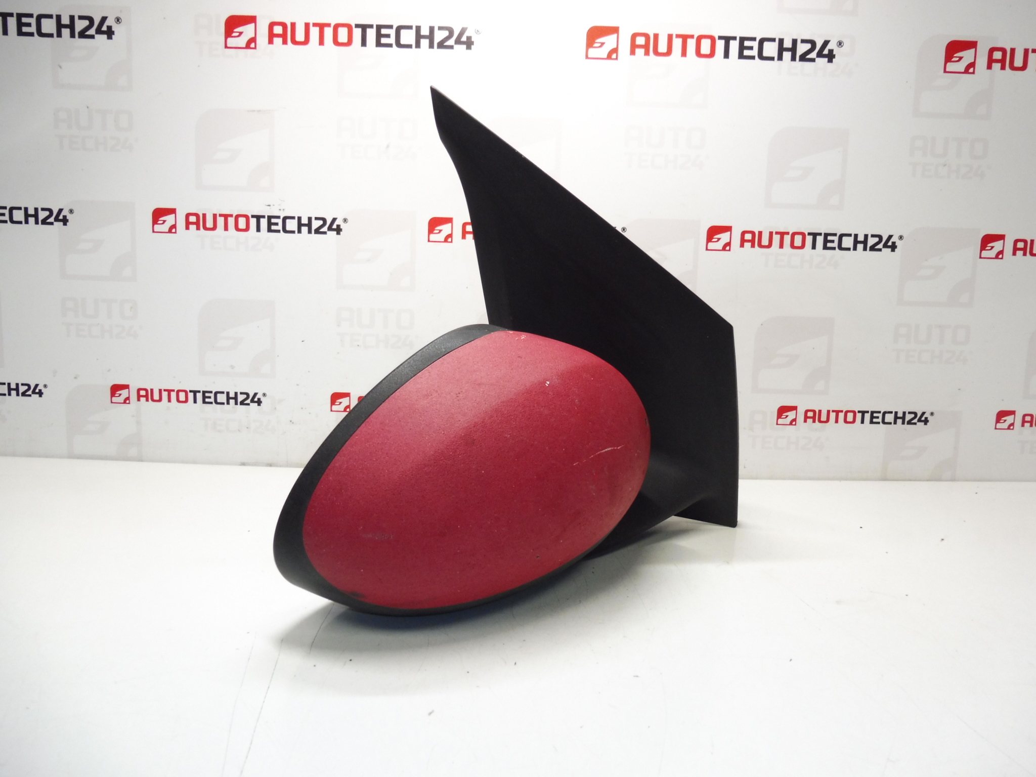 Zrcátko pravé červené Citroën C1 Peugeot 107 87910-0H010 87910-0H011