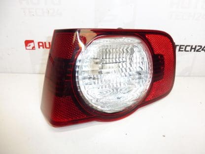 Zadní pravé couvací světlo Citroën C3 Picasso 9681751680 6351HK - Image 4