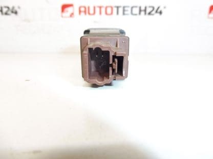 Vypínač airbagu spolujezdce Citroën Peugeot 96373645ZL 8216F2 - Image 3