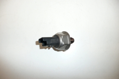 Snímač tlaku paliva Citroën Peugeot 9653981180