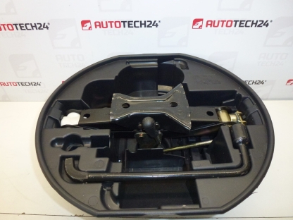 Nářadí, hever, klíč, tažné oko Citroën C3 PLURIEL