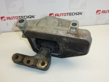 Držák motoru Citroën Peugeot 1807HF