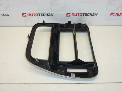 Rámeček rádia Citroën C2 a C3 9653074277 8211TH