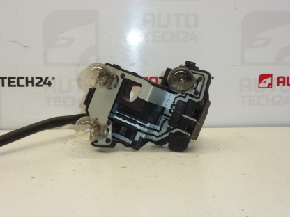 Patice pravé zadní lampy s kabeláží Peugeot 206 od 7/2003 6351S0
