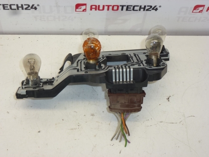 Patice pravé zadní lampy s kusem kabeláže Citroën Xsara 6351P0