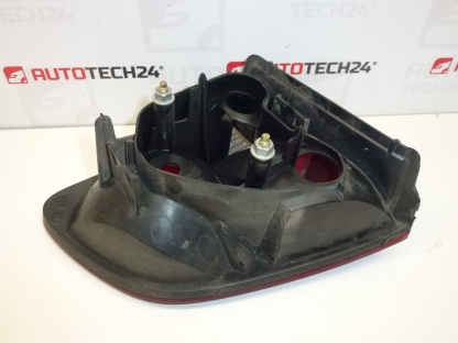 Pravá zadní vnitřní lampa Peugeot 406 COMBI 6351H6