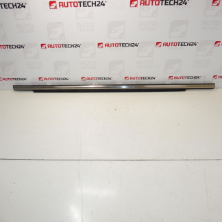 Lišta pravých zadních dveří Citroen C-CROSSER Peugeot 4007 9309P6