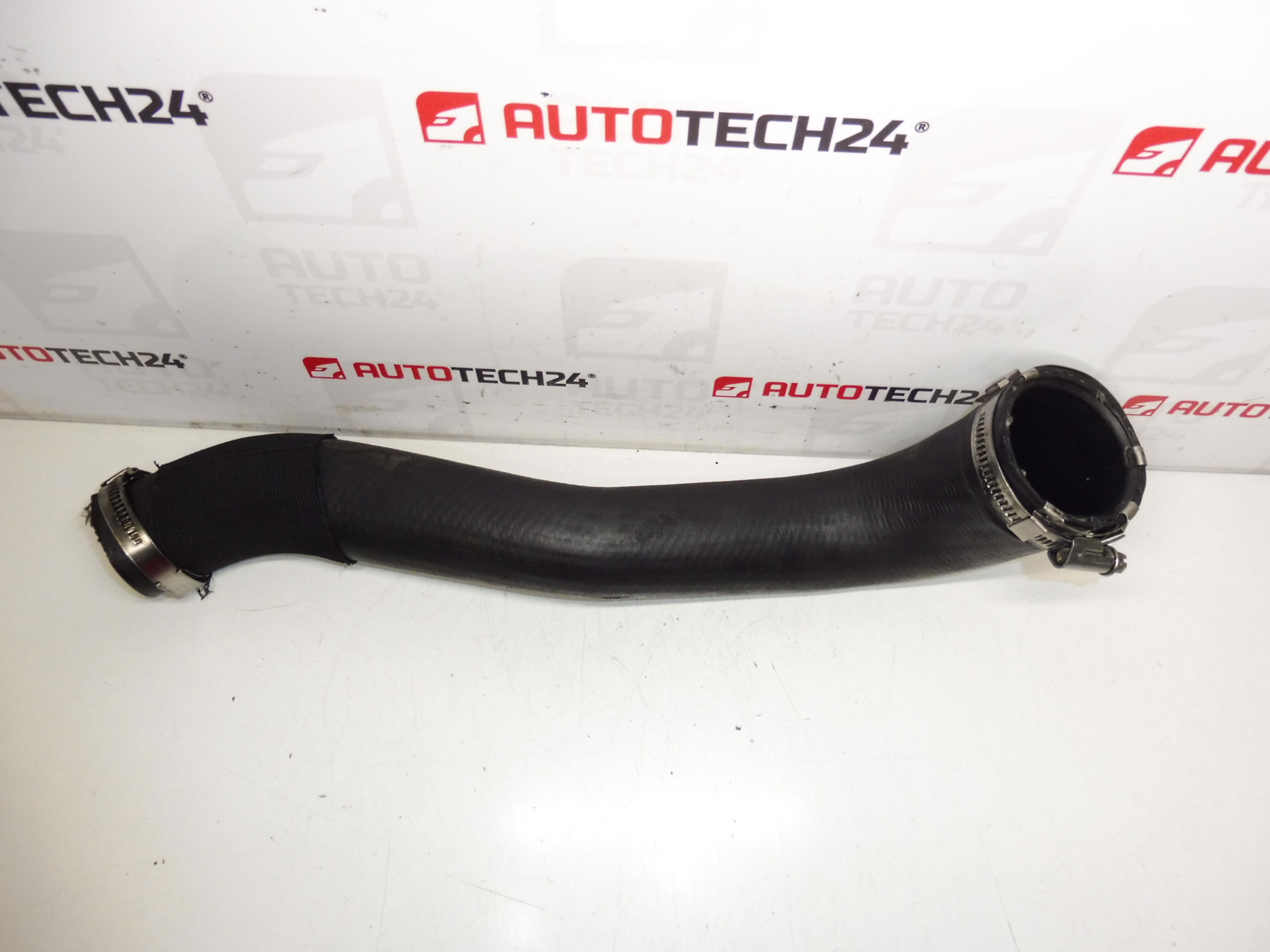 Přípojka vzduchu Citroën Peugeot 2.0 HDI 0382NH - Obrázek 2