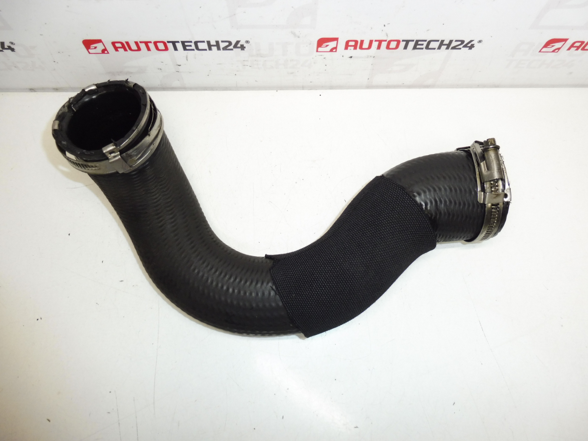 Přípojka vzduchu Citroën Peugeot 2.0 HDI 0382NF - Obrázek 2