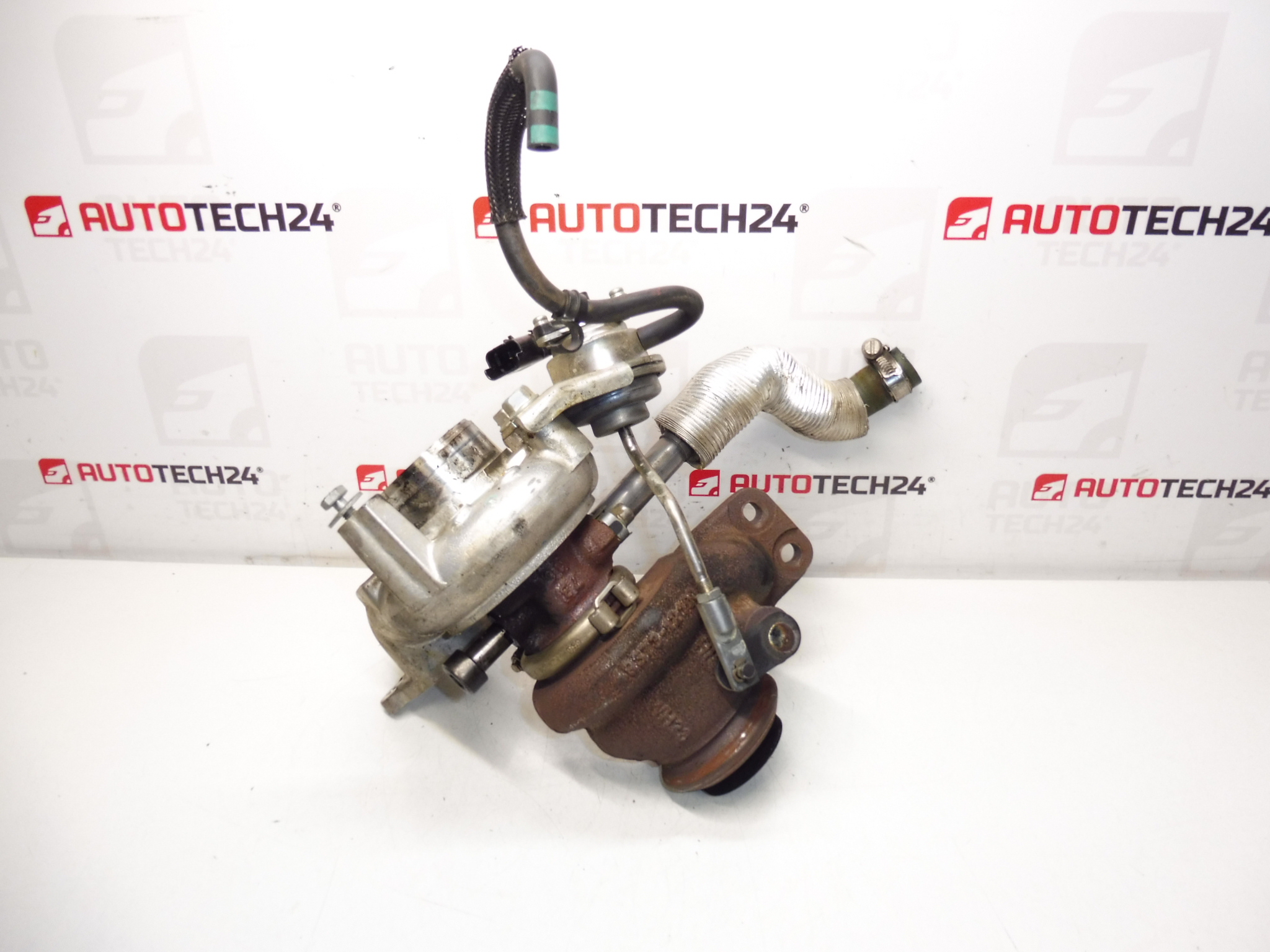Turbo Citroën Peugeot 1.6 HDI 68KW 63 tisíc km 9673283680 TD02H2-07TVT-21