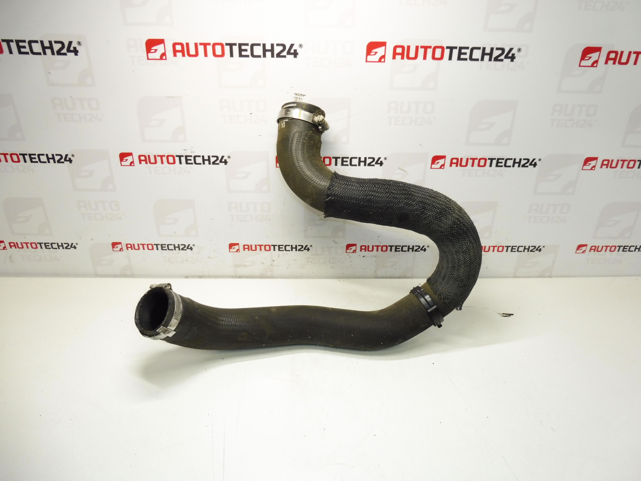 Přípojka vzduchu 1.5 HDI Citroën Peugeot 9820100780