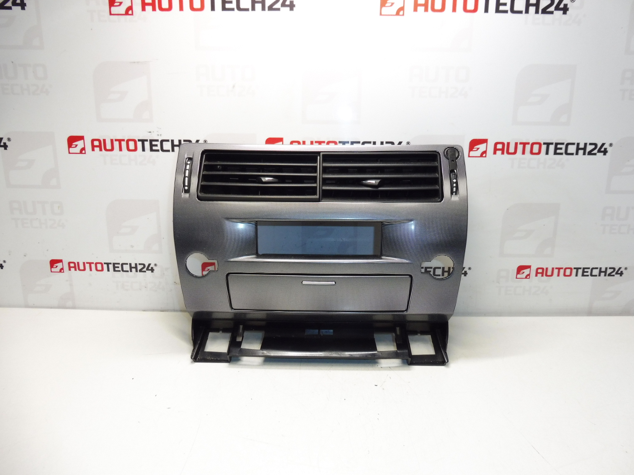 Větrací otvory střed Citroën C4 9646338277 8212YK