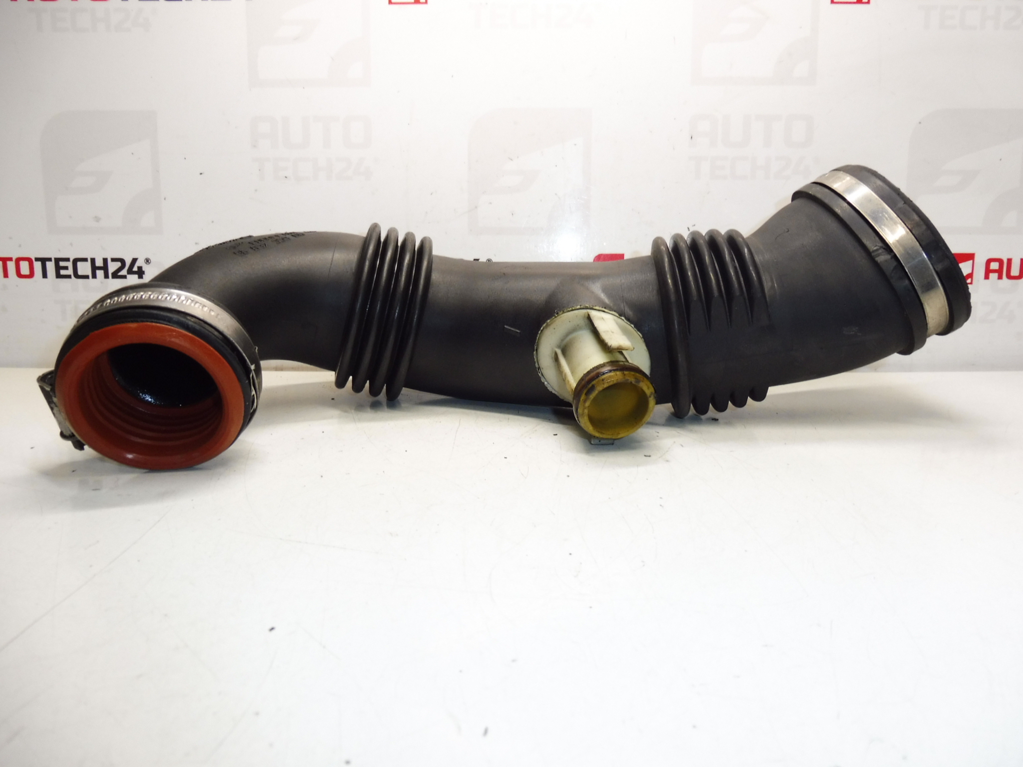 Přívod sání turba 1.6 HDI Citroën Peugeot 9683735980 1434E1 - Obrázek 2