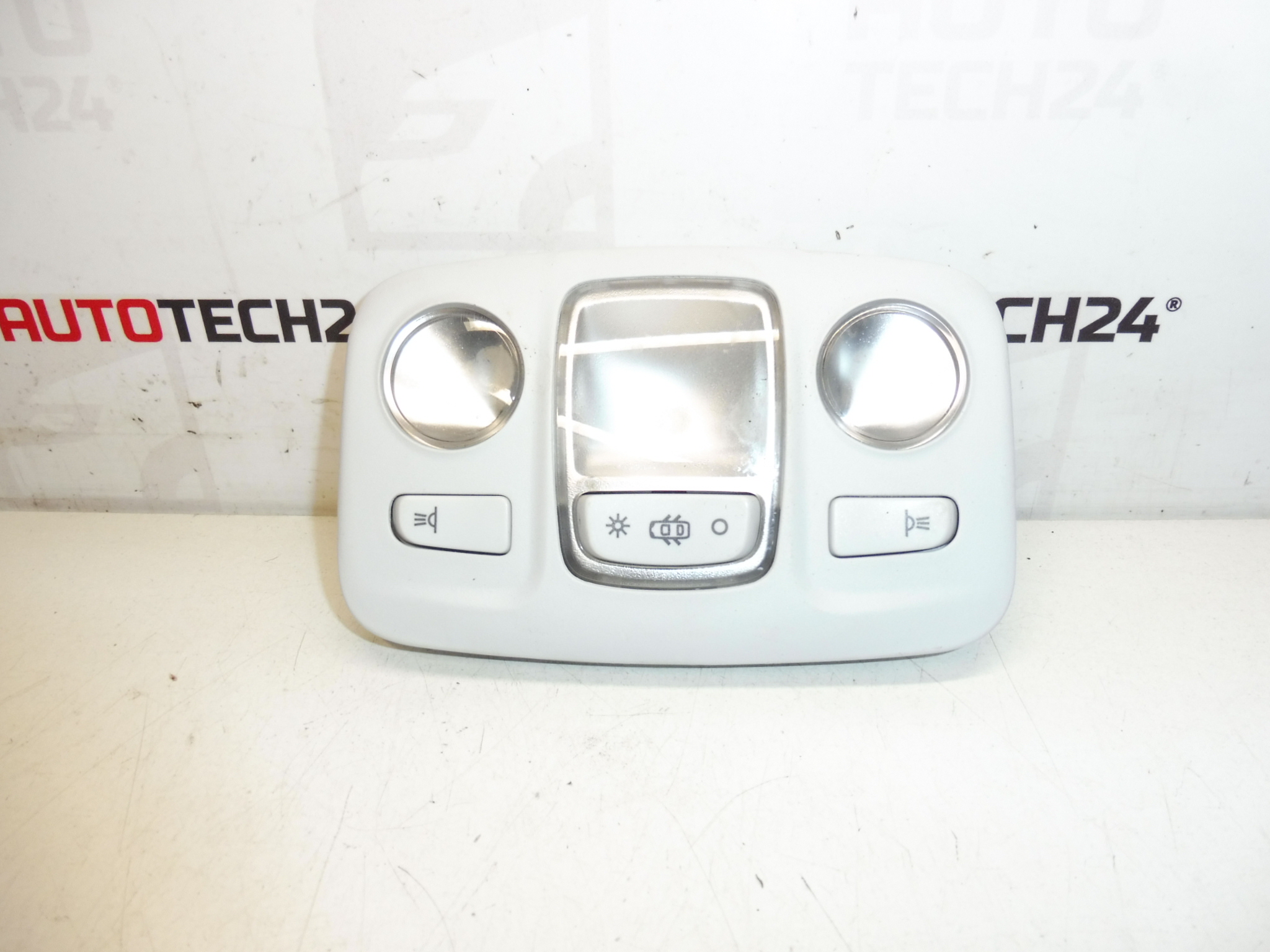 Vnitřní světlo osvětlení Citroën Peugeot 96781444PR