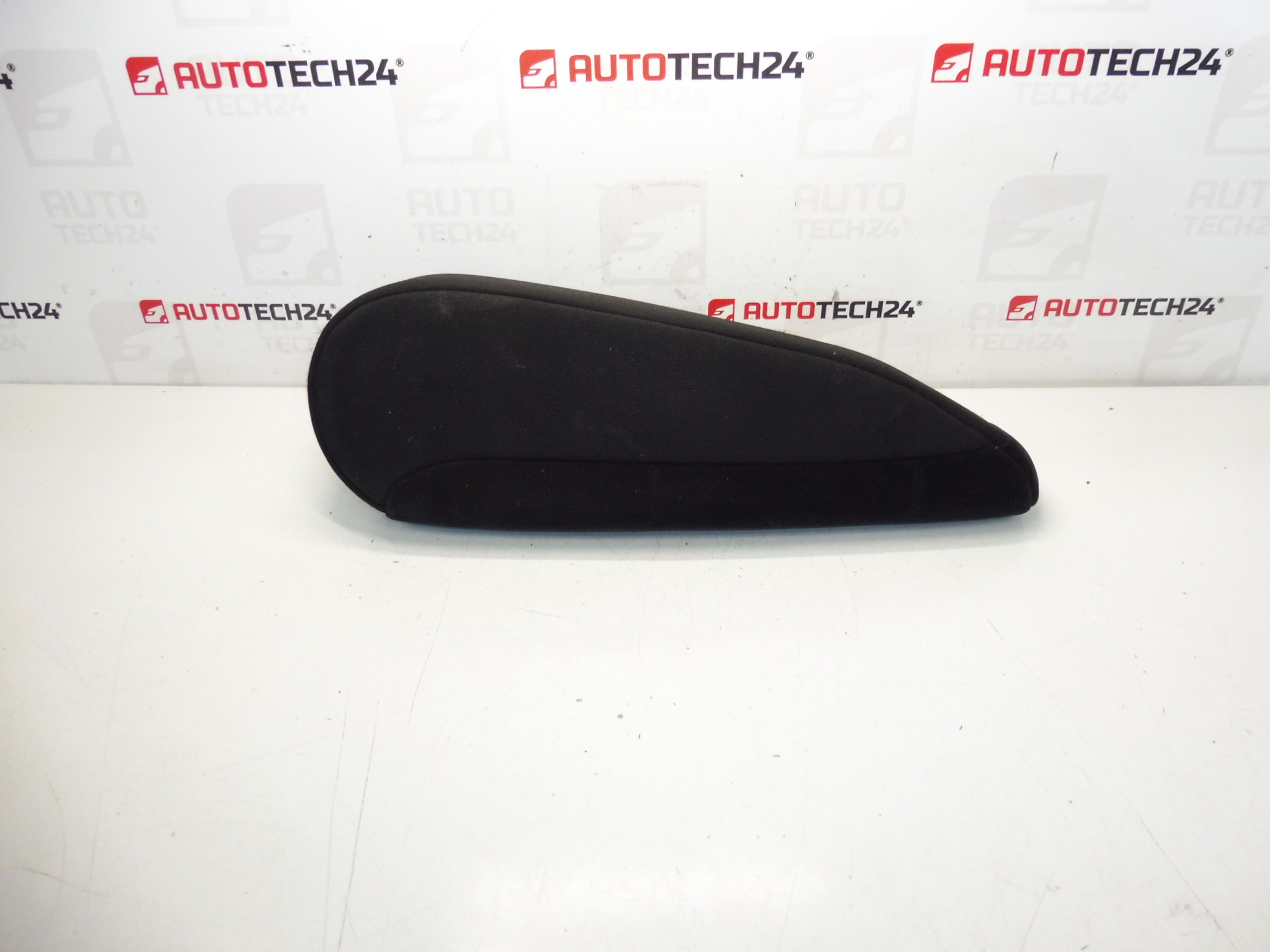 Loketní opěrka spolujezdce Citroën C4 Picasso 8830PZ