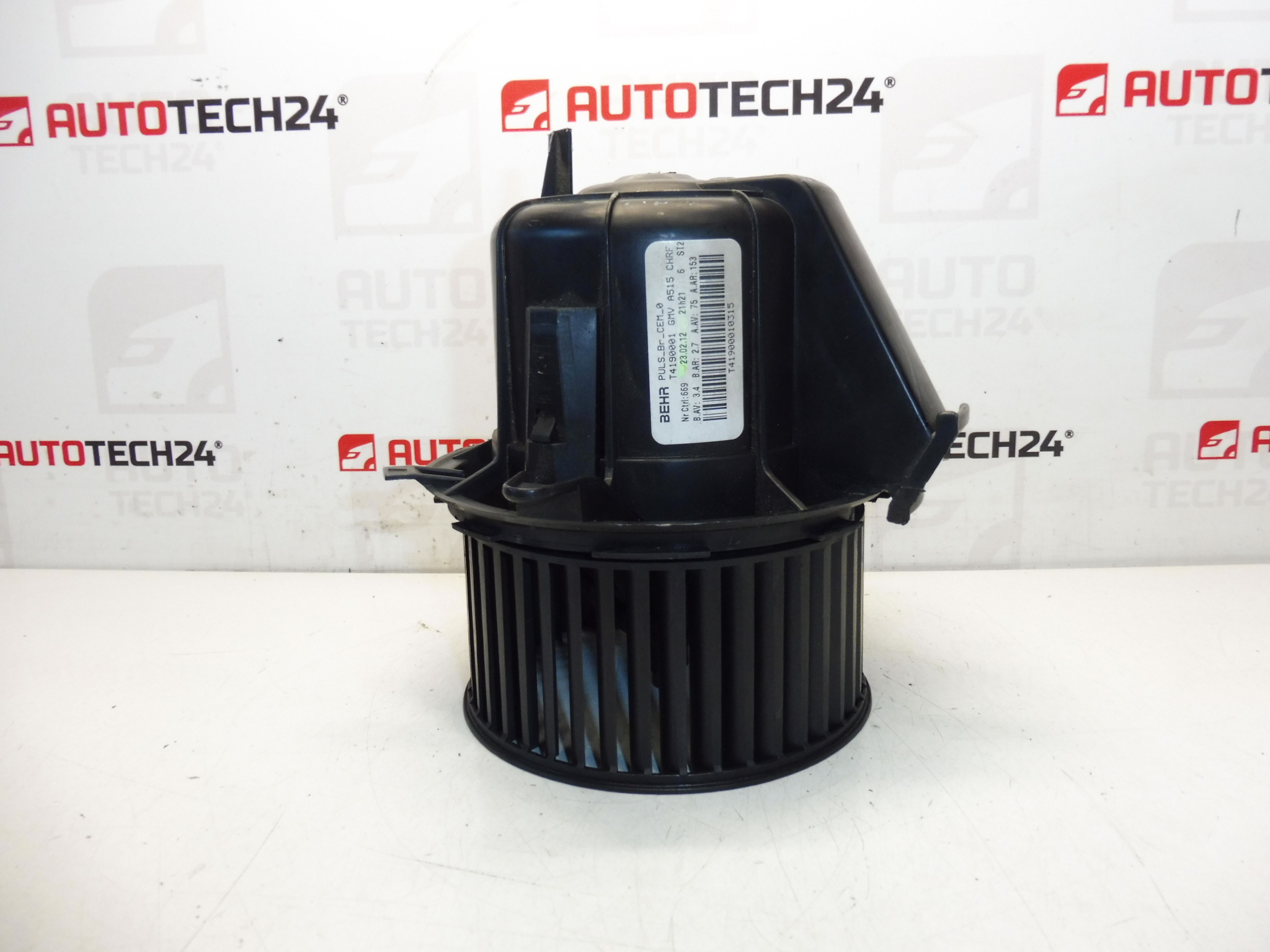 Ventilátor topení Valeo Citroën Peugeot T4190001 6441CR