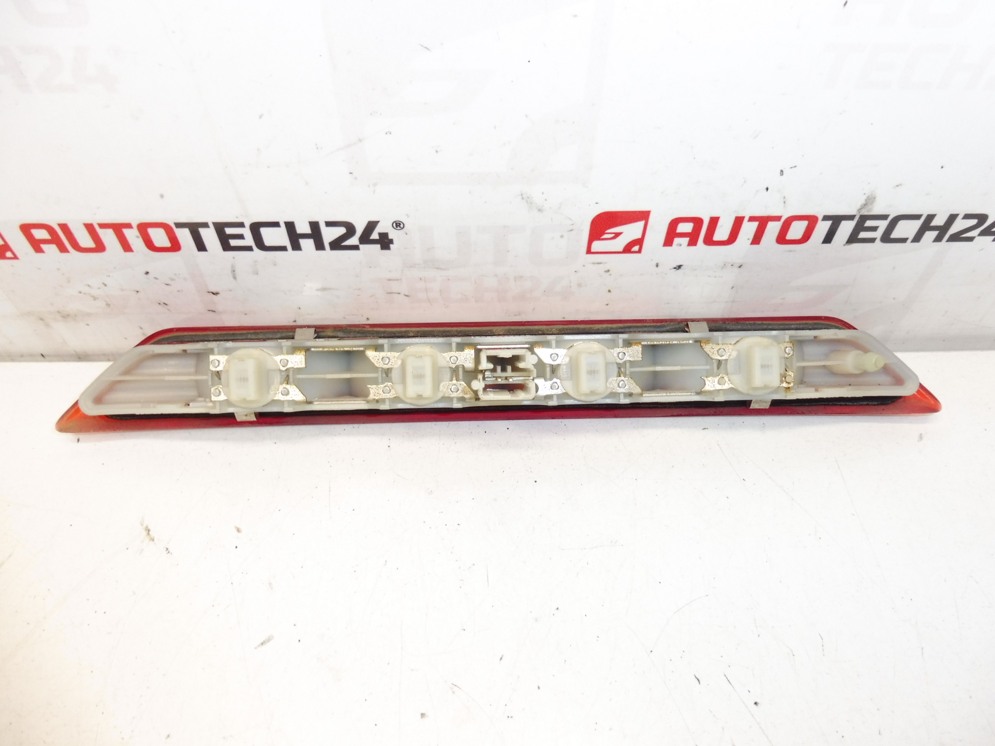 Přídavná brzdová svítilna Citroën C3 II 9683116580 6351JS - Obrázek 2