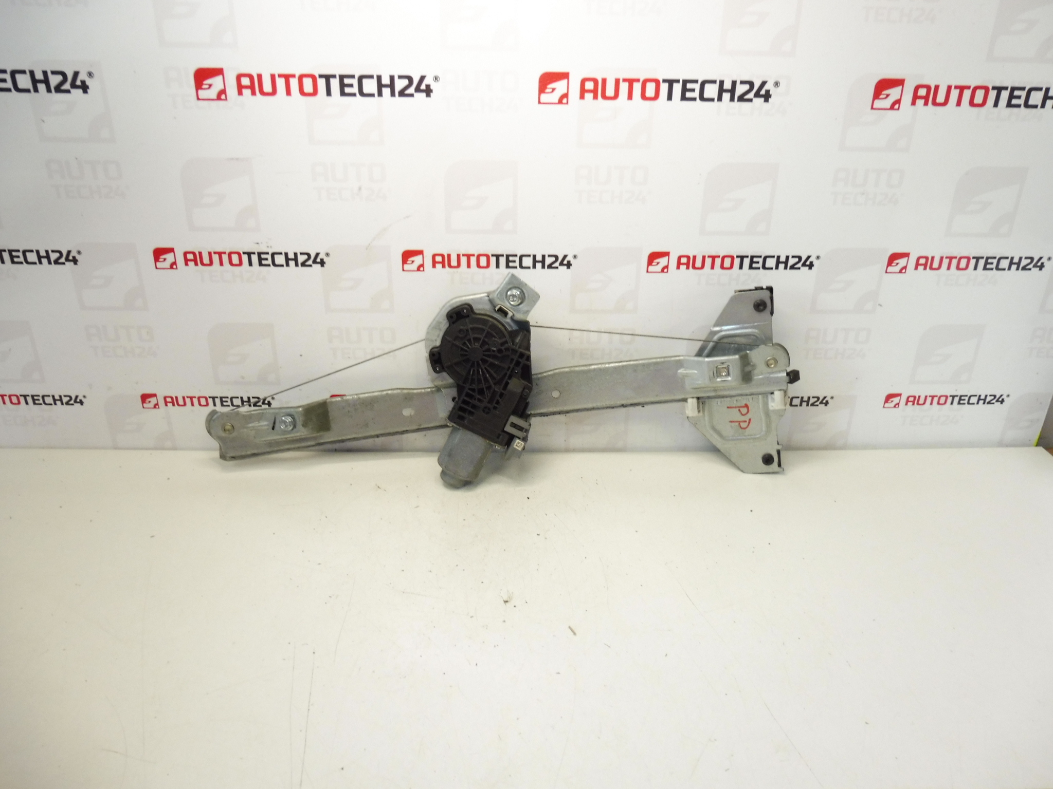 Mechanismus pravého předního stahování okna Citroën C3 II A51 9222FQ