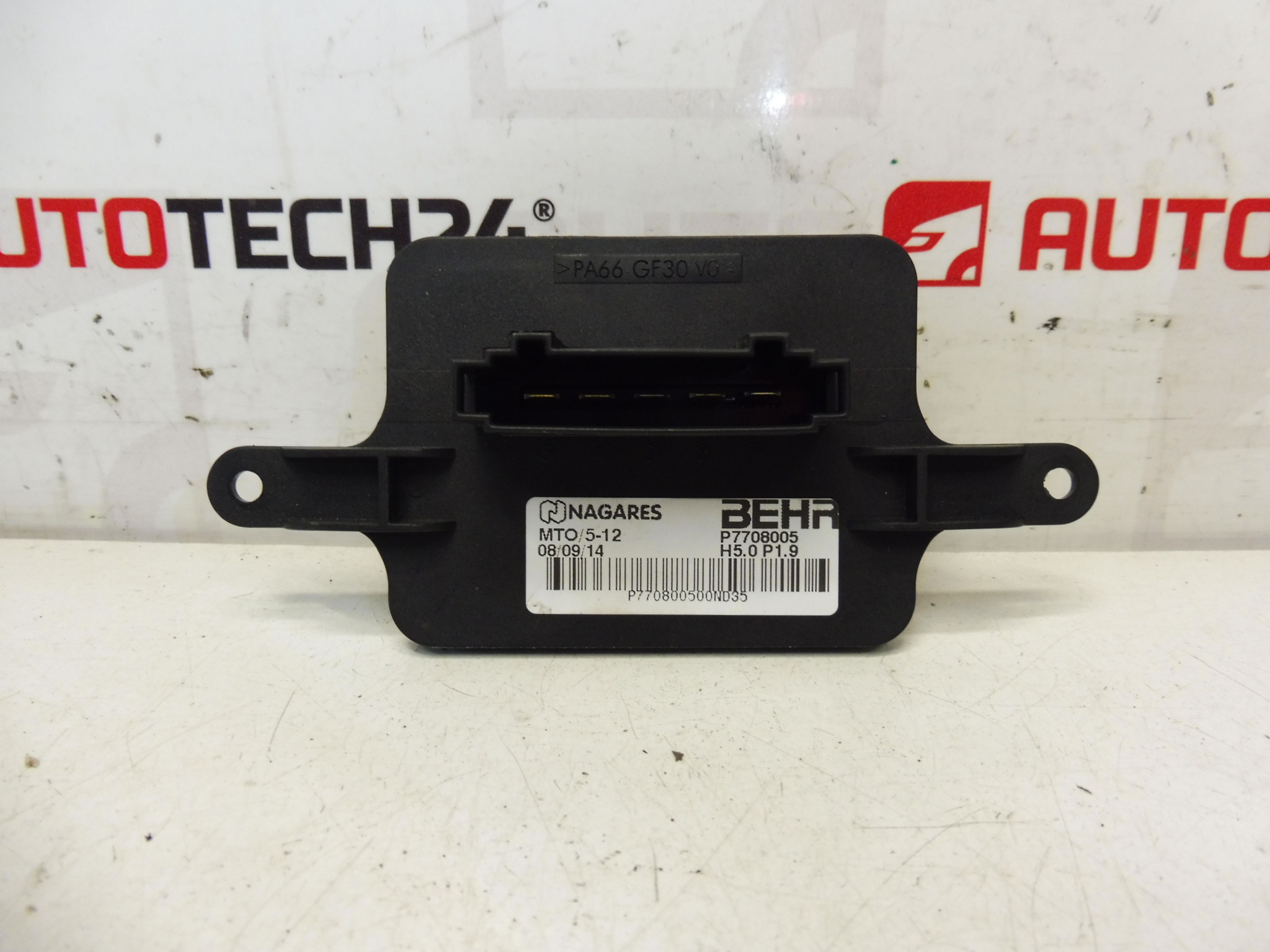 Ovládací modul ventilátoru topení Peugeot 3008 5008 P7708004 6441CQ - Obrázek 2