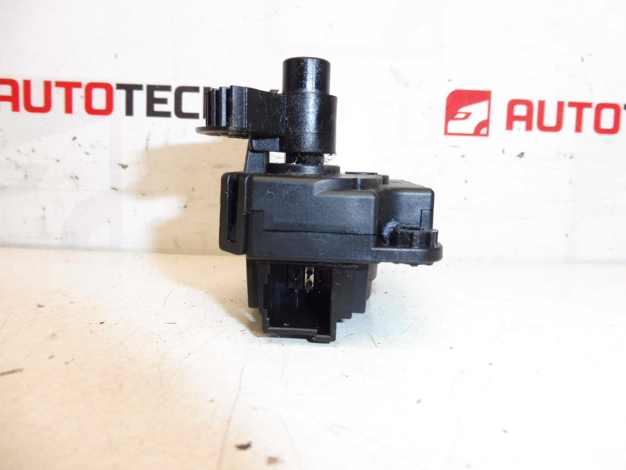 Servomotůrek topení BEHR Citroën Z5509001 2706149A 6479A9 - Obrázek 2