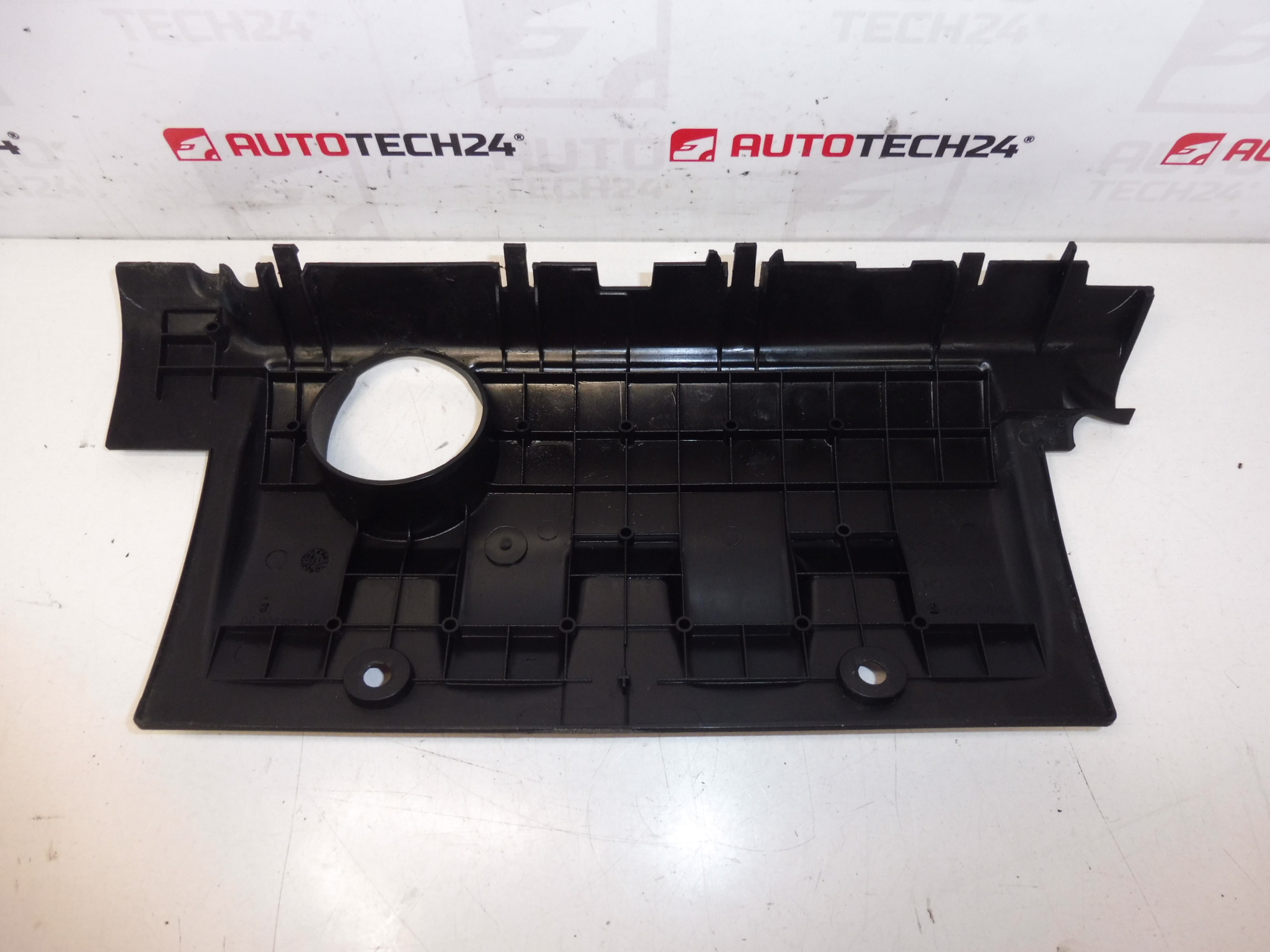 Kryt motoru VTI Citroen Peugeot 013789 - Obrázek 2