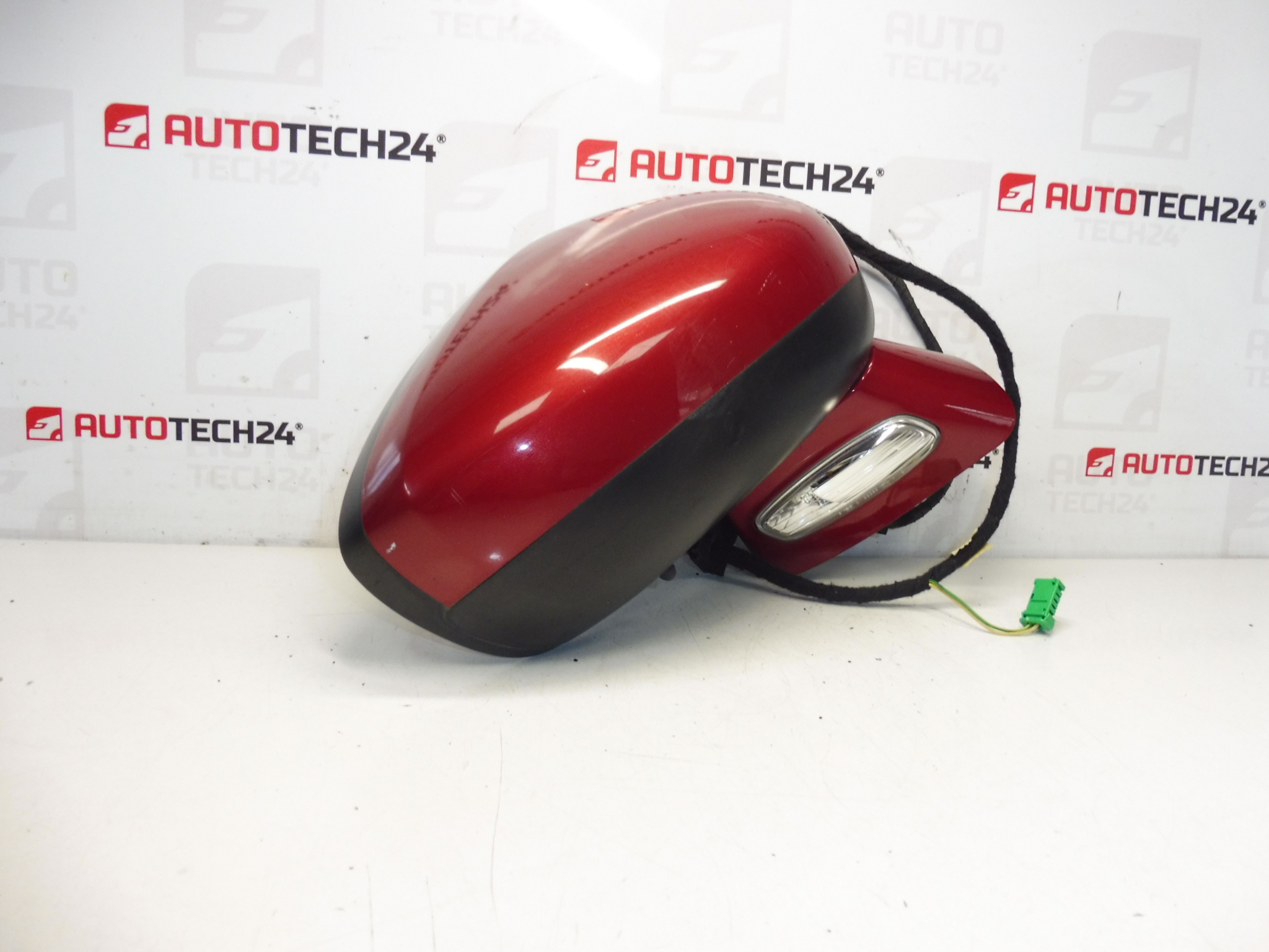 Pravé zpětné zrcátko Citroën C4 KKQD 9687130977 8154EH