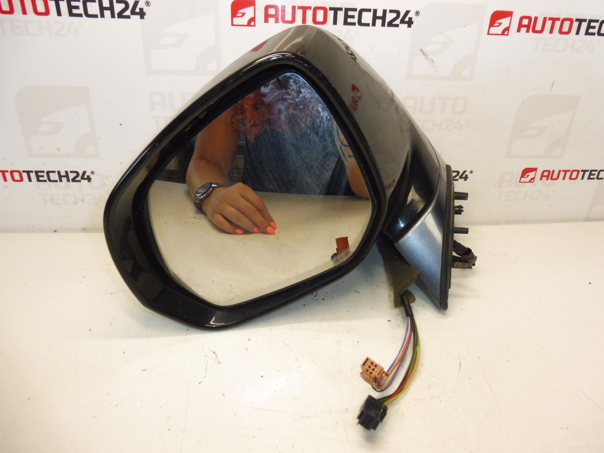 Levé zrcátko EZWD Citroën C4 Picasso 96851519XY 8153VS 8153H6 - Obrázek 2