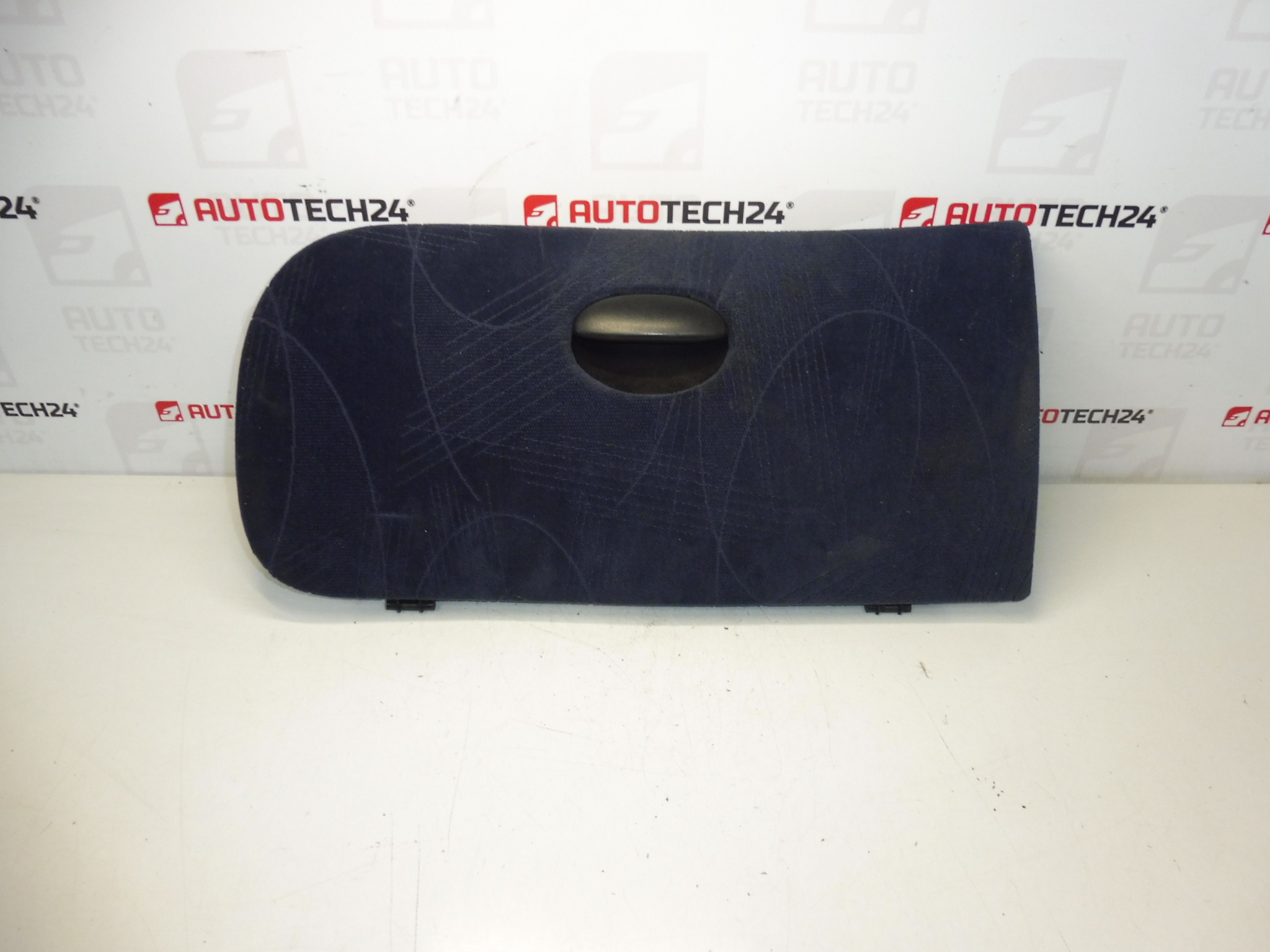 Víko odkládací schránky Peugeot 206 96440241LD 8218VG