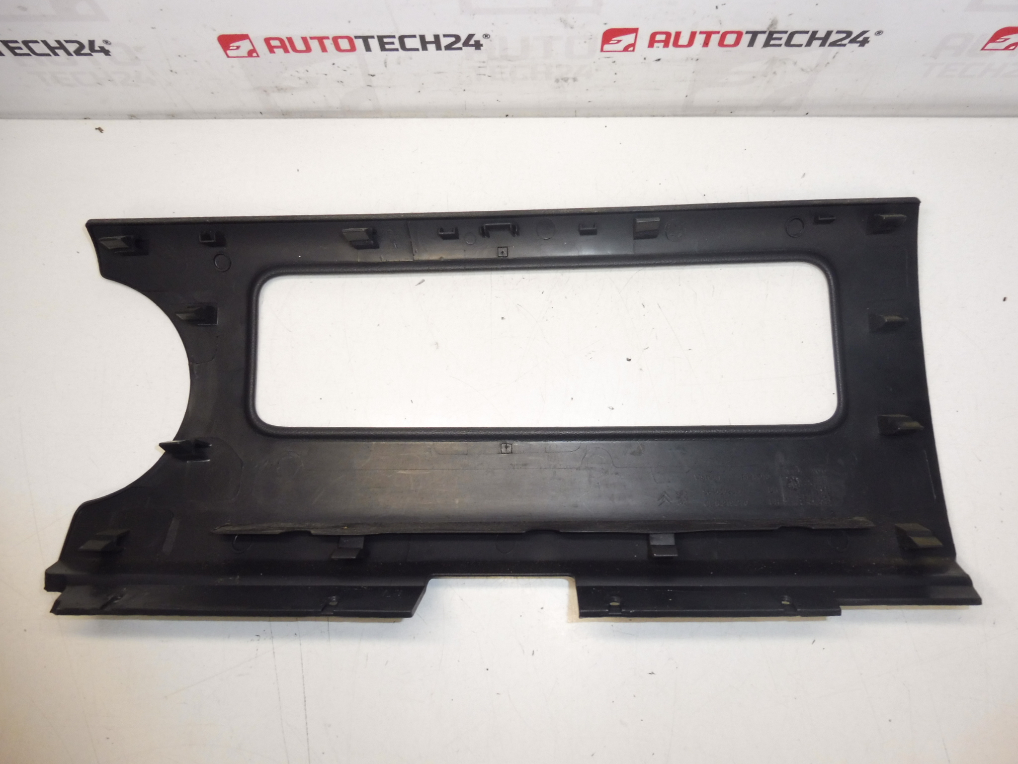 Panel palubní desky Citroën Berlingo II Peugeot Partner II 9645502377 822640 - Obrázek 2