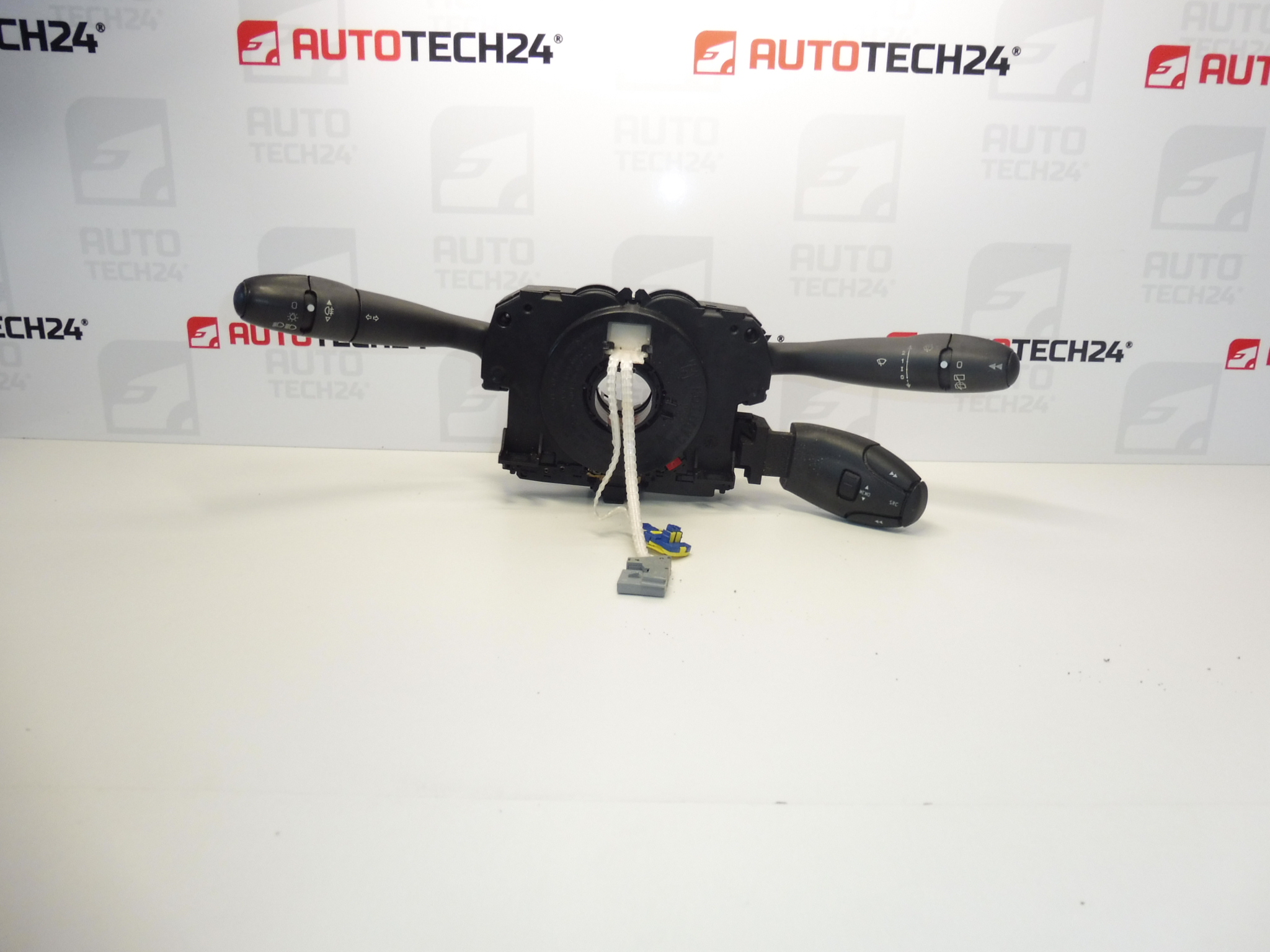 Ovladače páčky Peugeot 307 308 96628728XT