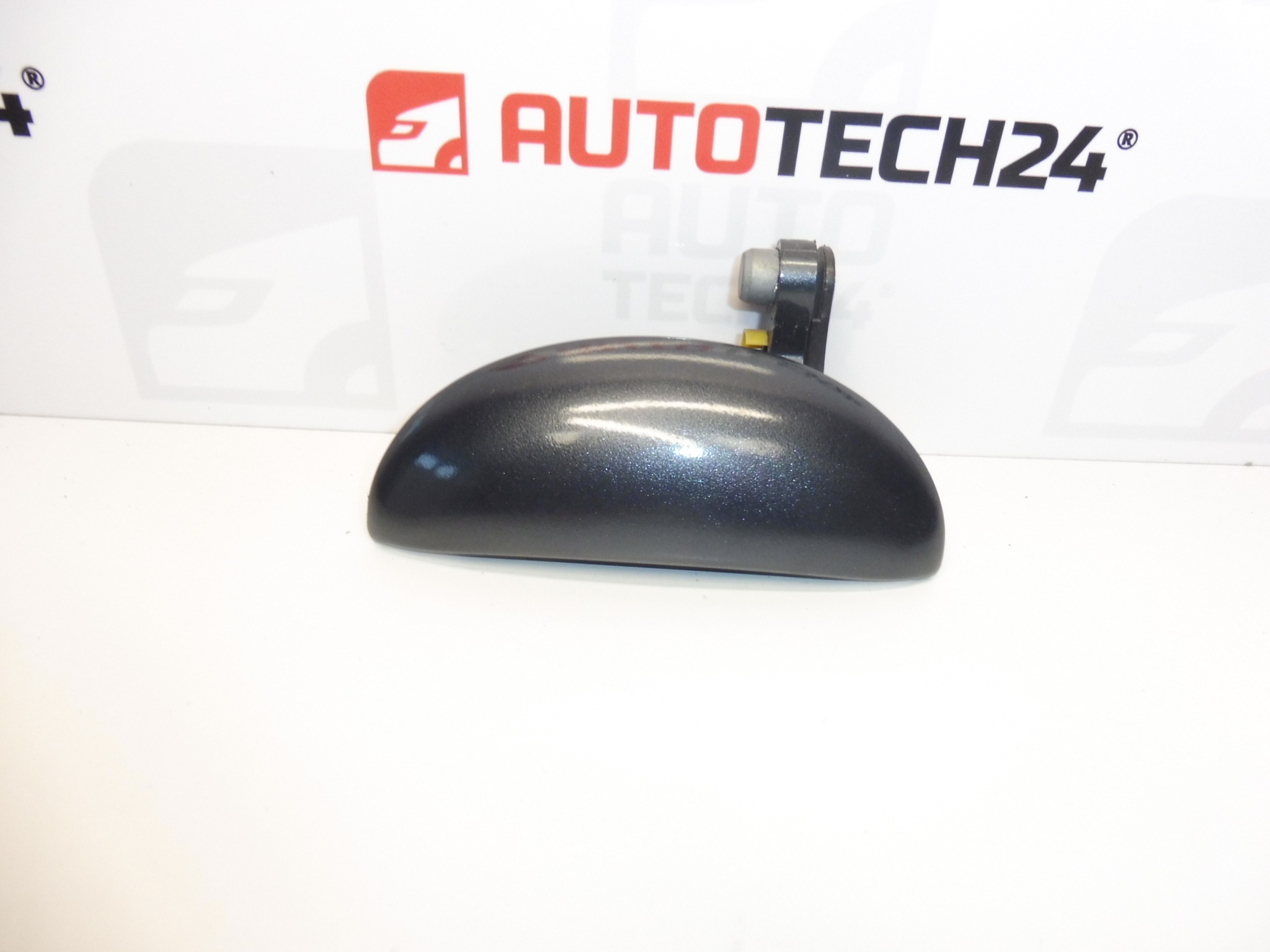 Klika levých předních dveří KTA Citroën C1 Peugeot 107 9101AK