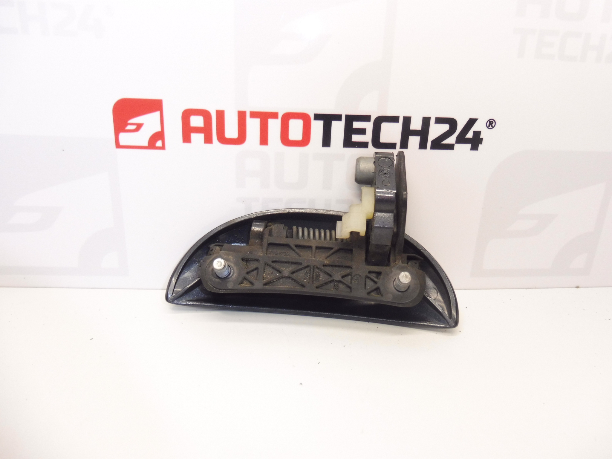 Klika pravých předních dveří KTA Citroën C1 Peugeot 107 9101AH - Obrázek 2