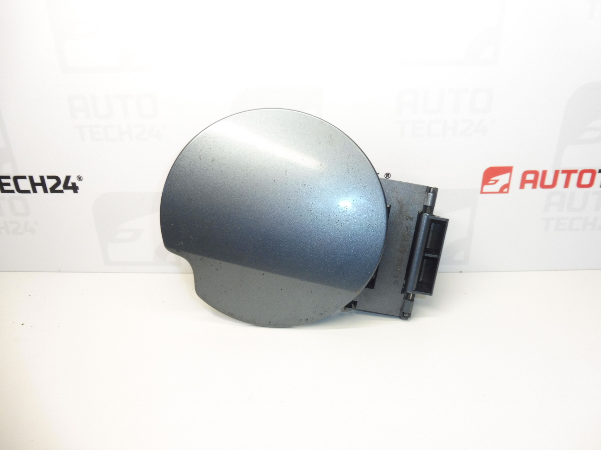 Víčko kryt nádrže Peugeot 307 9643554477 EZWD