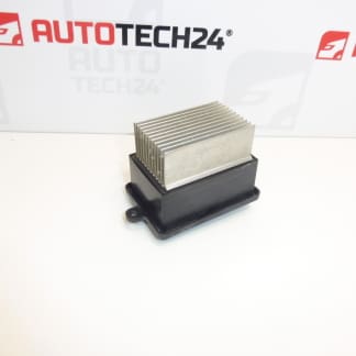 Regulátor ventilátoru Citroën Peugeot 9821291880